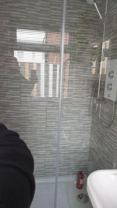 Near Liverpool Double Bedroom Hideaway Wirral Exterior photo